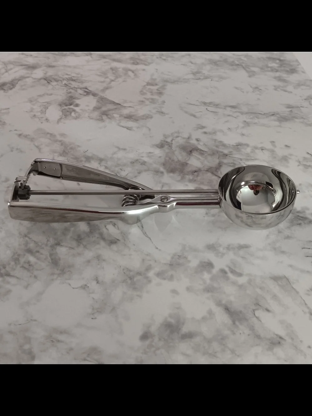 Authentic Pampered Chef Extra Large Scoop — RETIRED